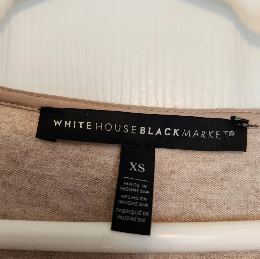 WHBM Scoop Neck Knit Tank NWT, Size XS - Picture 3 of 4